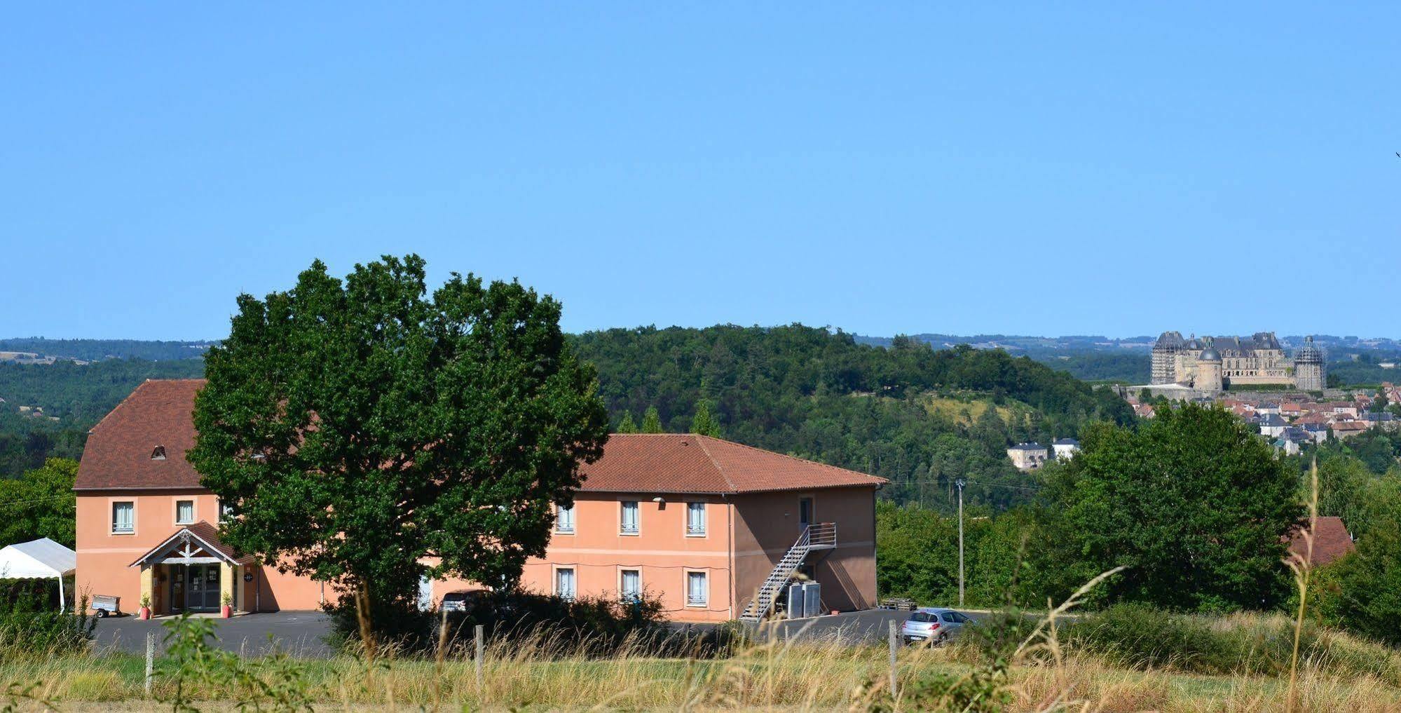 Hotel Au Perigord Noir Hautefort Exteriér fotografie
